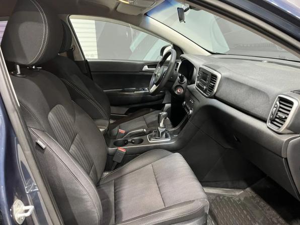 Kia Sportage IV Рестайлинг с пробегом 2019 года, цена 1 695 000 рублей, 222115 км, внедорожник, Автокод Объявления