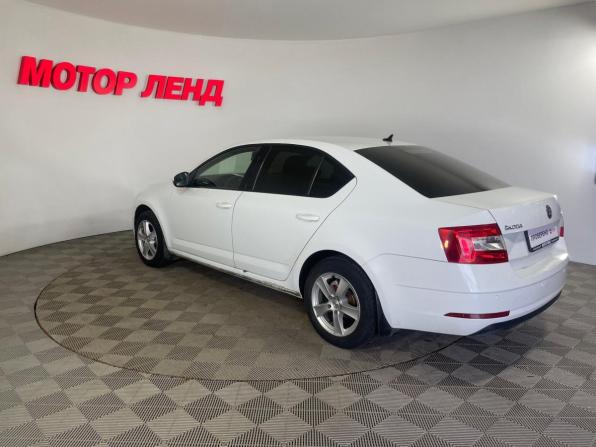 Skoda Octavia III (A7) Рестайлинг с пробегом 2019 года, цена 848 000 рублей, 427097 км, лифтбек, Автокод Объявления