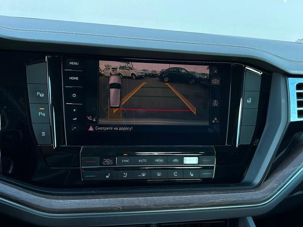 Volkswagen Touareg III с пробегом 2018 года, цена 3 798 900 рублей, 153158 км, внедорожник, Автокод Объявления