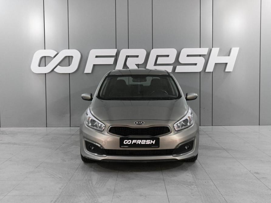 Kia Ceed II Рестайлинг Ростов-на-Дону  - изображение 3