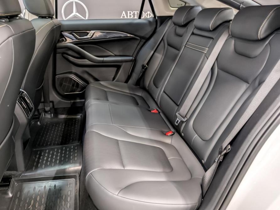 FAW Bestune B70 I Рестайлинг Москва  - изображение 12