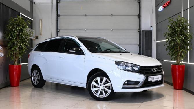 Lada (ВАЗ) Vesta I с пробегом 2021 года, цена 995 000 рублей, 158197 км, универсал, Автокод Объявления