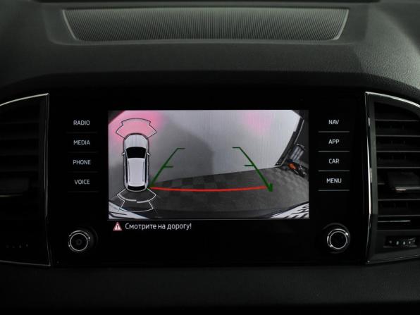 Skoda Karoq I с пробегом 2020 года, цена 2 490 000 рублей, 70000 км, внедорожник, Автокод Объявления