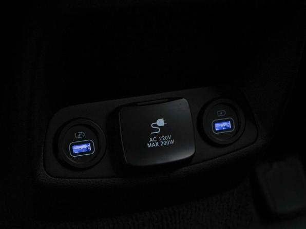 Hyundai Santa Fe IV Рестайлинг с пробегом 2021 года, цена 4 096 900 рублей, 29935 км, внедорожник, Автокод Объявления