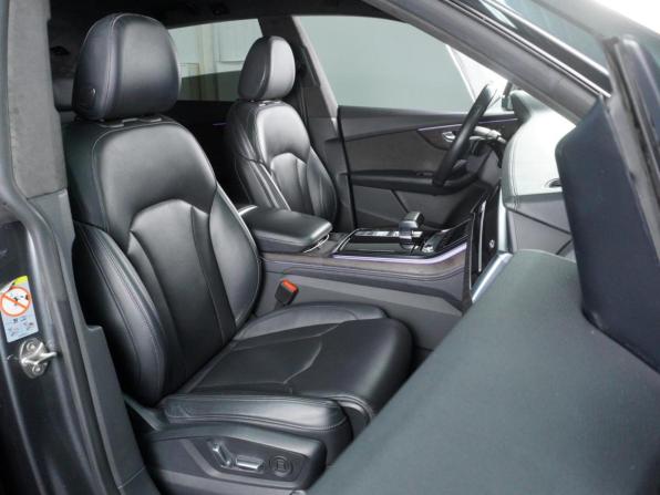 Audi Q8 I (4M) с пробегом 2019 года, цена 6 249 000 рублей, 81841 км, внедорожник, Автокод Объявления
