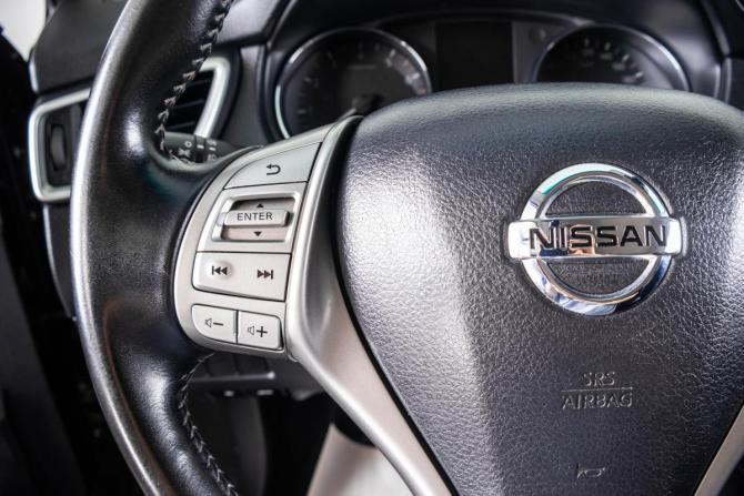 Nissan Qashqai II с пробегом 2016 года, цена 1 299 000 рублей, 200278 км, внедорожник, Автокод Объявления