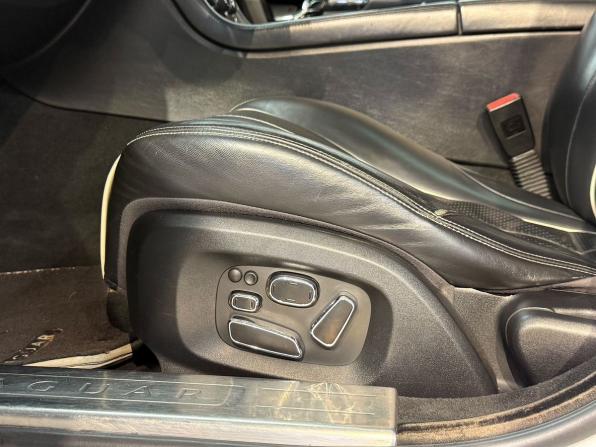 Jaguar XJ IV (X351) с пробегом 2011 года, цена 1 870 000 рублей, 216402 км, седан, Автокод Объявления