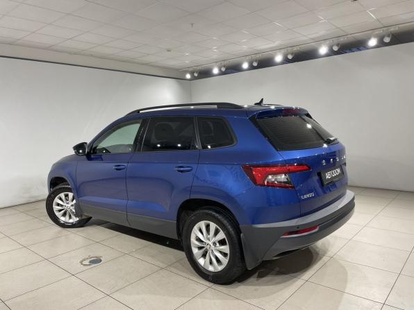 Skoda Karoq I с пробегом 2022 года, цена 2 489 000 рублей, 60491 км, внедорожник, Автокод Объявления