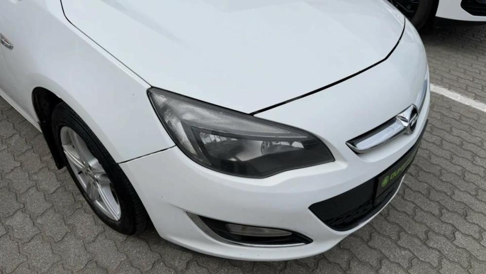 Opel Astra J Рестайлинг Череповец  - изображение 4