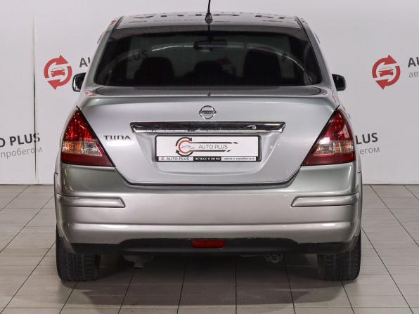 Nissan Tiida I с пробегом 2008 года, цена 600 000 рублей, 217000 км, седан, Автокод Объявления