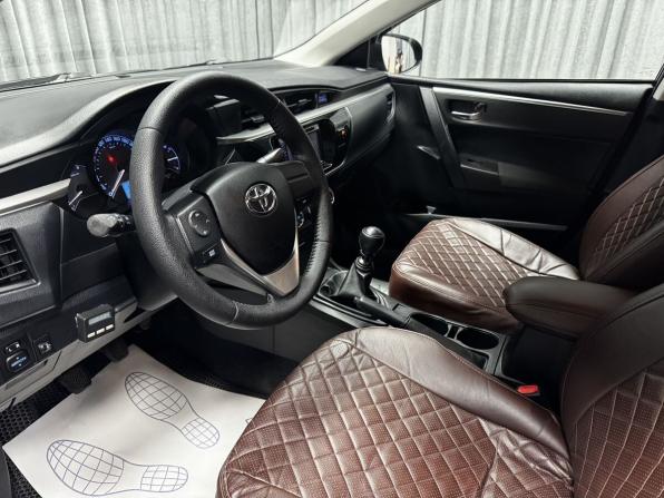 Toyota Corolla XI (E160 E170 E180) с пробегом 2014 года, цена 950 000 рублей, 197173 км, седан, Автокод Объявления
