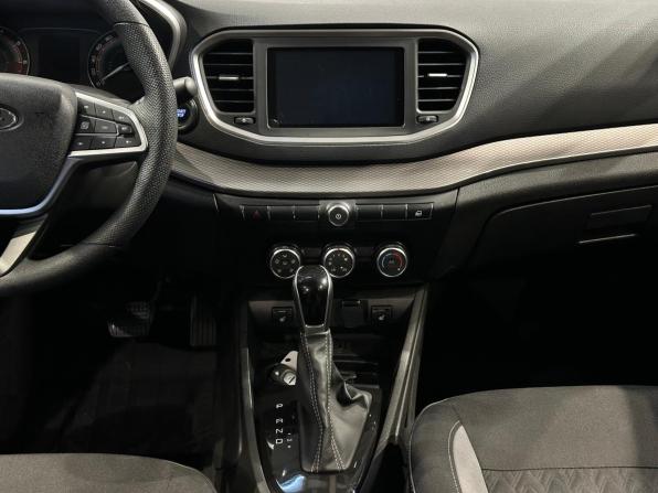 Lada (ВАЗ) Vesta I Рестайлинг (NG) с пробегом 2024 года, цена 1 357 000 рублей, 29931 км, седан, Автокод Объявления
