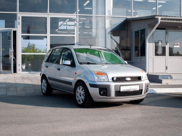 Ford Fusion I Рестайлинг с пробегом 2006 года, цена 380 000 рублей, 232539 км, хэтчбек, Автокод Объявления