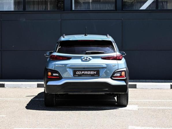 Hyundai Kona I с пробегом 2018 года, цена 1 874 000 рублей, 68965 км, внедорожник, Автокод Объявления