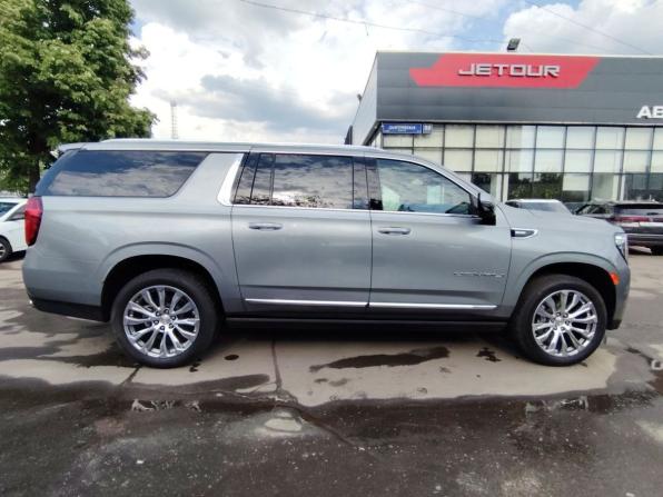 GMC Yukon V с пробегом 2023 года, цена 11 450 000 рублей, 8090 км, внедорожник, Автокод Объявления