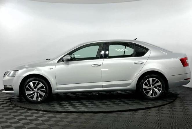 Skoda Octavia III (A7) Рестайлинг с пробегом 2019 года, цена 1 690 000 рублей, 121200 км, универсал, Автокод Объявления