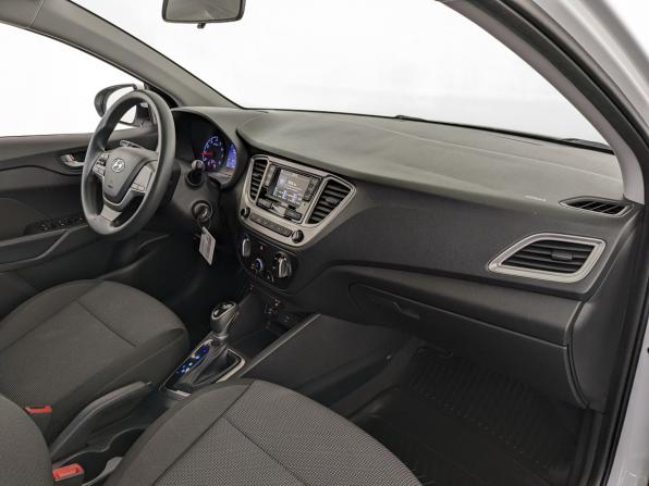 Hyundai Solaris II Рестайлинг с пробегом 2022 года, цена 1 640 000 рублей, 70359 км, седан, Автокод Объявления