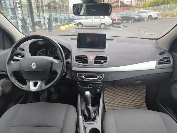 Renault Fluence I с пробегом 2011 года, цена 624 000 рублей, 140000 км, седан, Автокод Объявления