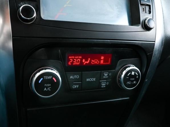 Suzuki SX4 I (Classic) Рестайлинг с пробегом 2009 года, цена 649 000 рублей, 263007 км, хэтчбек, Автокод Объявления