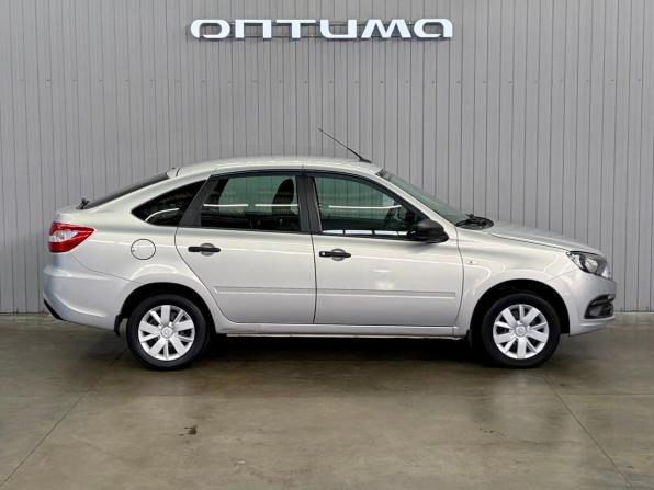 Lada (ВАЗ) Granta I Рестайлинг с пробегом 2019 года, цена 777 000 рублей, 82083 км, хэтчбек, Автокод Объявления