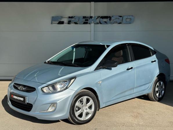 Hyundai Solaris I с пробегом 2014 года, цена 869 000 рублей, 127209 км, седан, Автокод Объявления