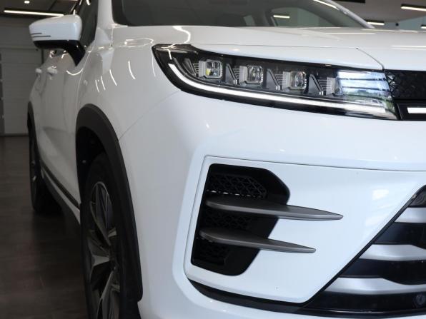 Exeed LX I Рестайлинг с пробегом 2023 года, цена 2 185 000 рублей, 28556 км, внедорожник, Автокод Объявления