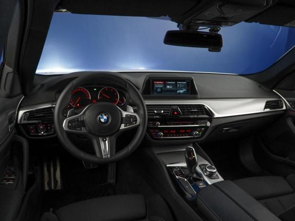 BMW 5 серии VII (G30/G31/G38) с пробегом 2018 года, цена 3 175 055 рублей, 156052 км, седан, Автокод Объявления