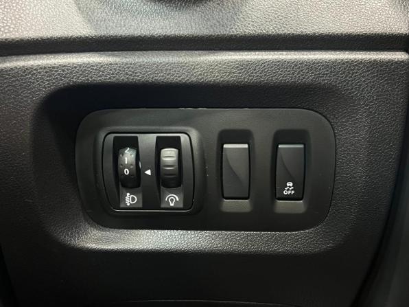 Renault Kaptur I с пробегом 2017 года, цена 1 325 000 рублей, 124804 км, внедорожник, Автокод Объявления