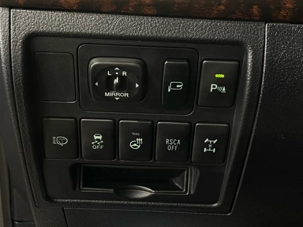 Toyota Land Cruiser 200 Series Рестайлинг 1 с пробегом 2013 года, цена 2 747 000 рублей, 314357 км, внедорожник, Автокод Объявления