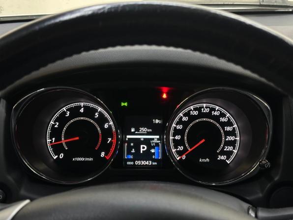 Mitsubishi ASX I с пробегом 2012 года, цена 990 000 рублей, 93000 км, внедорожник, Автокод Объявления