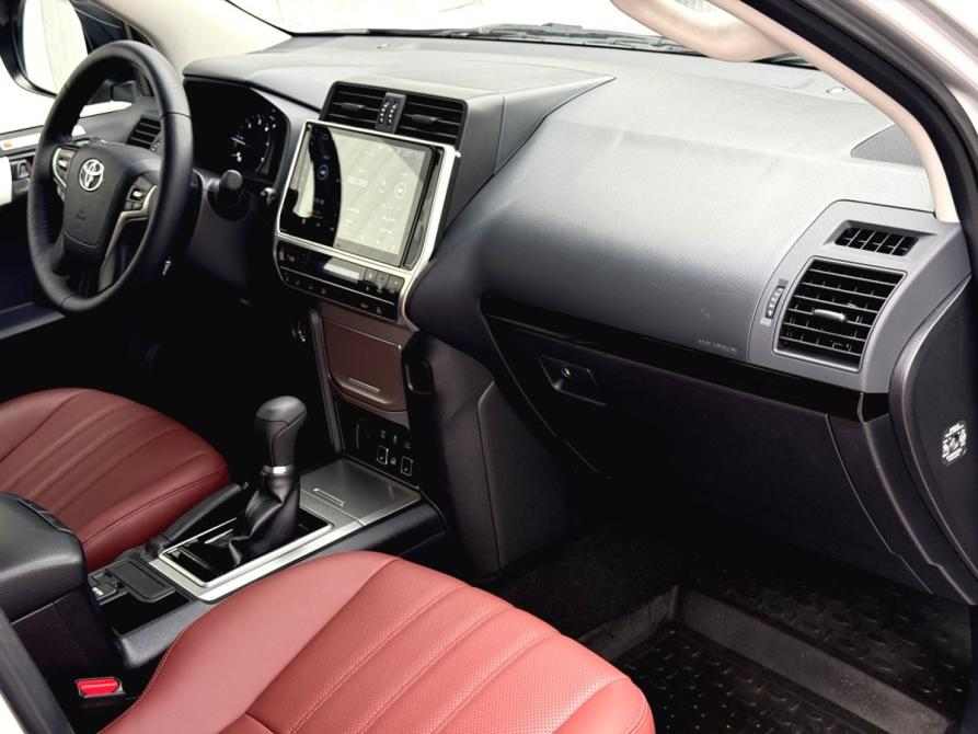 Toyota Land Cruiser Prado 150 Series Рестайлинг 2 Пермь  - изображение 14