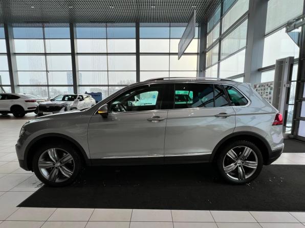 Volkswagen Tiguan II с пробегом 2017 года, цена 2 595 000 рублей, 158921 км, внедорожник, Автокод Объявления