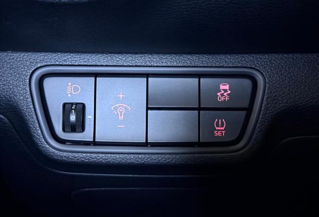 Kia Cerato IV с пробегом 2018 года, цена 1 360 000 рублей, 122879 км, седан, Автокод Объявления