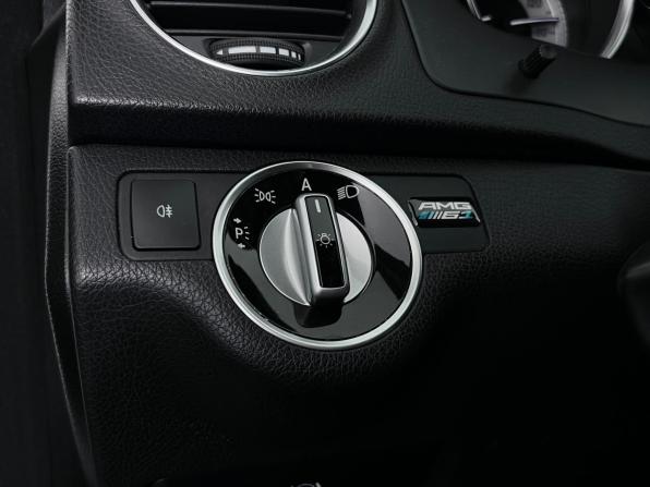 Mercedes-Benz C-Класс III (W204) Рестайлинг с пробегом 2011 года, цена 1 620 000 рублей, 210687 км, седан, Автокод Объявления