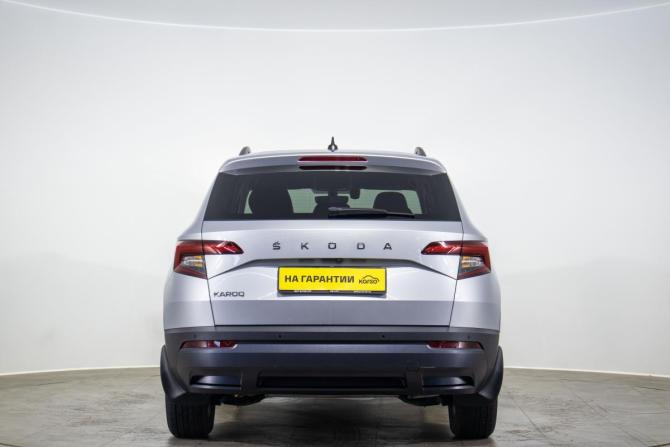 Skoda Karoq I с пробегом 2021 года, цена 2 399 000 рублей, 108000 км, внедорожник, Автокод Объявления