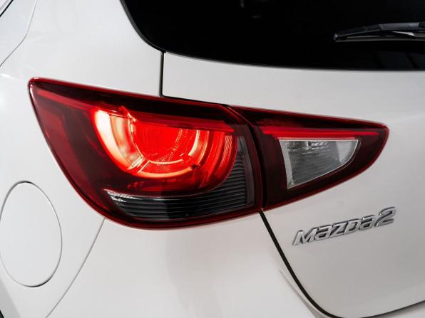 Mazda Demio IV (DJ) с пробегом 2018 года, цена 1 099 500 рублей, 90320 км, хэтчбек, Автокод Объявления