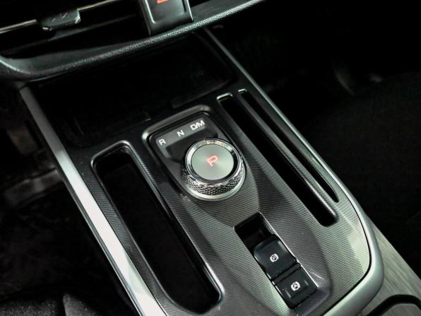 Haval Jolion I Рестайлинг с пробегом 2024 года, цена 2 160 000 рублей, 36078 км, внедорожник, Автокод Объявления