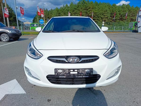 Hyundai Solaris I Рестайлинг с пробегом 2014 года, цена 799 995 рублей, 121333 км, хэтчбек, Автокод Объявления