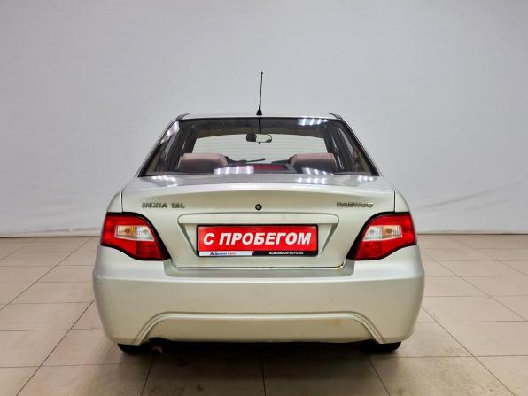 Daewoo Nexia I Рестайлинг с пробегом 2008 года, цена 130 000 рублей, 146346 км, седан, Автокод Объявления