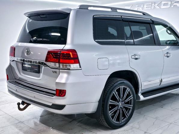 Toyota Land Cruiser 200 Series Рестайлинг 1 с пробегом 2014 года, цена 3 200 000 рублей, 297266 км, внедорожник, Автокод Объявления