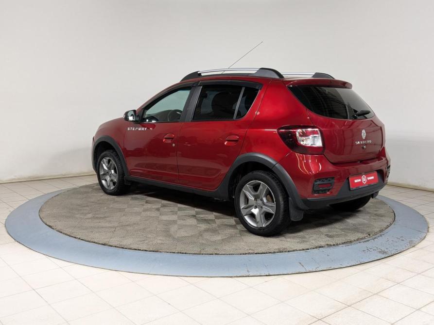 Renault Sandero II Рестайлинг Екатеринбург  - изображение 6