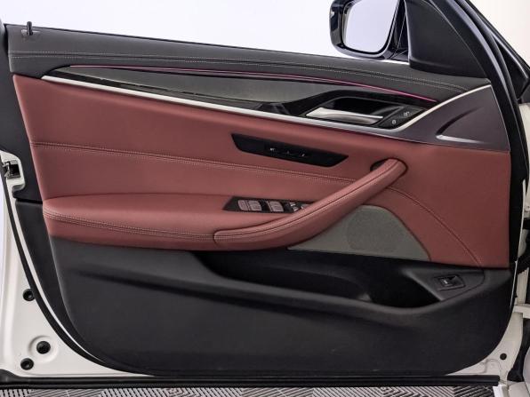 BMW 5 серии VII (G30/G31/G38) Рестайлинг с пробегом 2023 года, цена 5 445 000 рублей, 21441 км, седан, Автокод Объявления