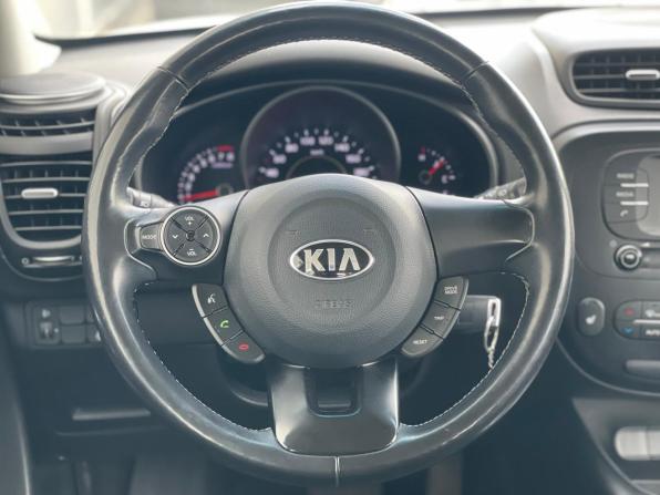 Kia Soul II Рестайлинг с пробегом 2018 года, цена 1 530 000 рублей, 141372 км, хэтчбек, Автокод Объявления