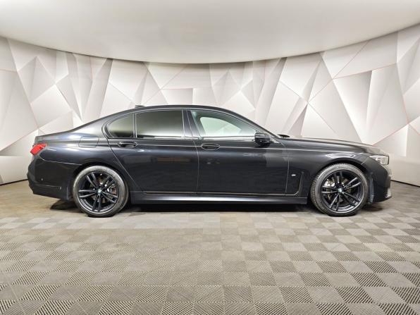 BMW 7 серии VI (G11/G12) Рестайлинг с пробегом 2020 года, цена 6 050 000 рублей, 95900 км, седан, Автокод Объявления