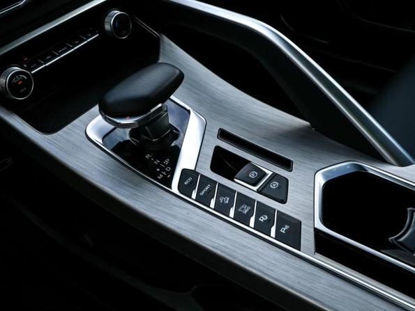 Geely Coolray I с пробегом 2024 года, цена 1 890 000 рублей, 61386 км, внедорожник, Автокод Объявления