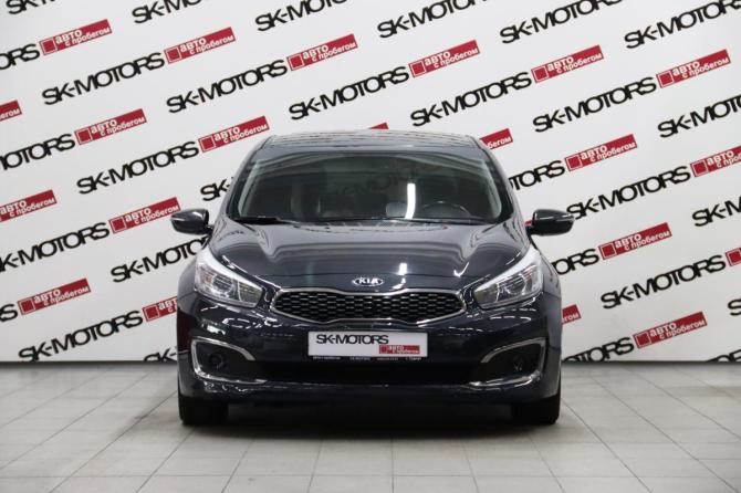 Kia Ceed II Рестайлинг с пробегом 2018 года, цена 1 535 170 рублей, 117533 км, хэтчбек, Автокод Объявления