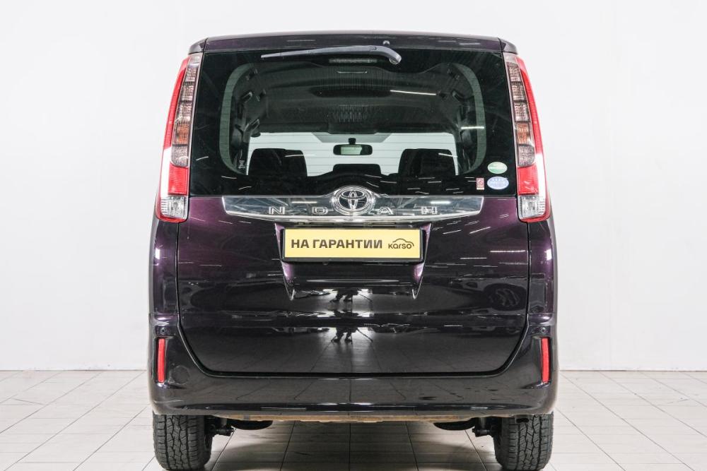 Toyota Noah III (R80) Красноярск  - изображение 6