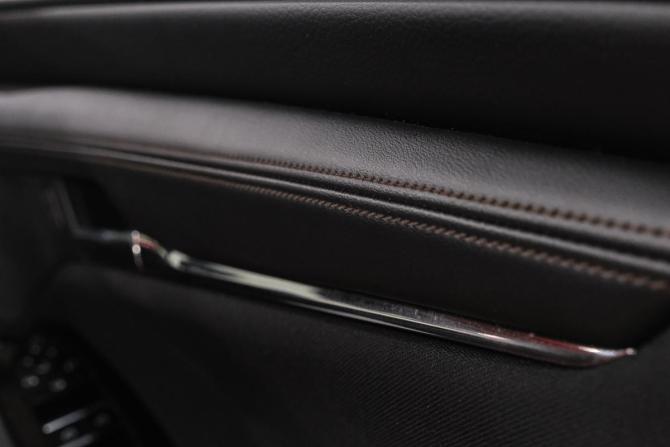 Mazda 3 IV (BP) с пробегом 2021 года, цена 1 869 000 рублей, 28000 км, хэтчбек, Автокод Объявления