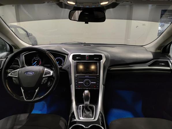 Ford Mondeo V с пробегом 2015 года, цена 897 000 рублей, 275979 км, седан, Автокод Объявления