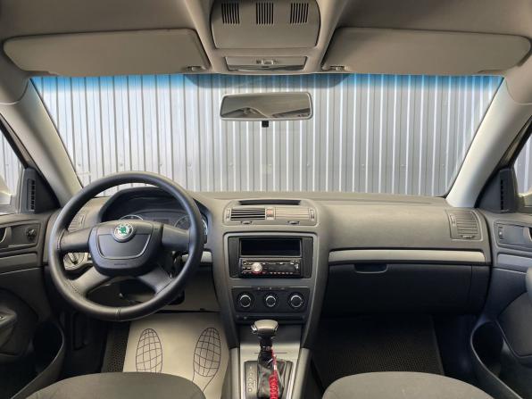 Skoda Octavia II (A5) Рестайлинг с пробегом 2012 года, цена 797 000 рублей, 182687 км, лифтбек, Автокод Объявления